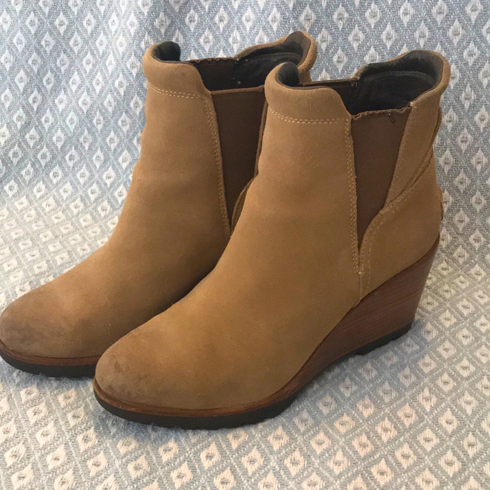 SOREL WOMEN'S JOAN UPTOWN CHELSEA BOOTIE